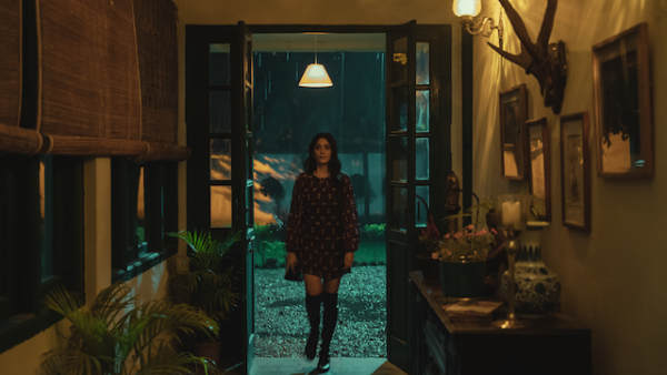 Tooth Pari: When Love Bites - Dizi İncelemesi